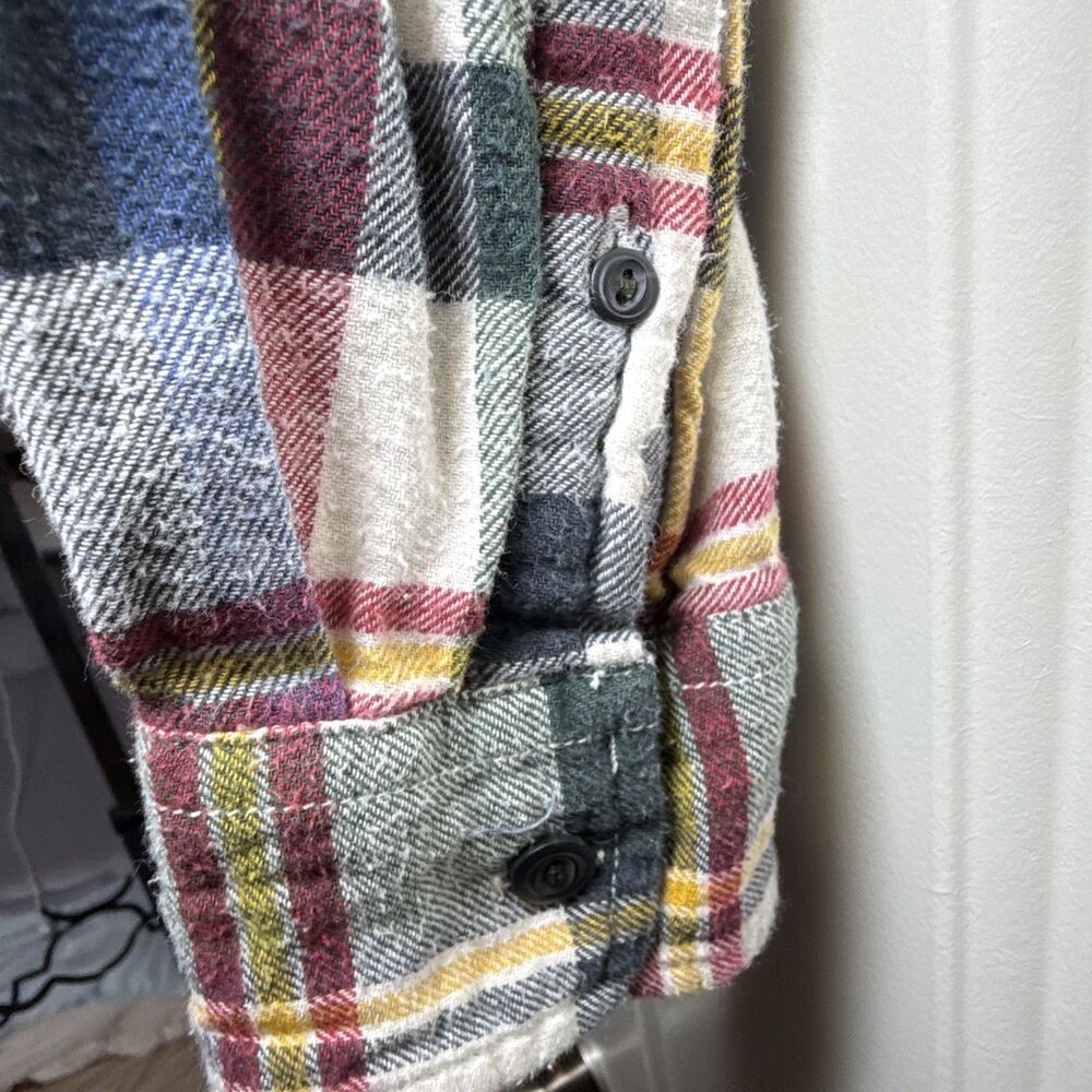 American Eagle Outfitters Men's L Cotton Flannel Classic Fit Plaid Shirt Pockets - Picture 4 of 8